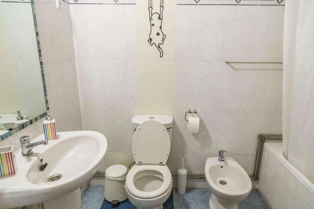 Downtown Shelter - Casa Da Praca Apartment Авиеро Екстериор снимка